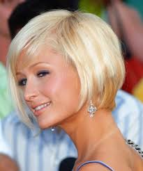 Paris Hilton Short Straight Bob Haircut With Side Swept Bangs Celebrity Short Hair Short Hair Styles 2014 Hair Styles 2014