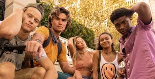 The cast of outer banks is expanding in season 2. Kpuppj2uq9 Qqm