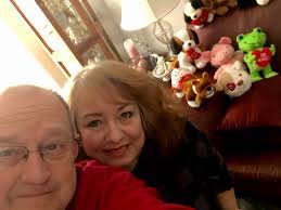 Lori Cathey's Instagram, Twitter & Facebook