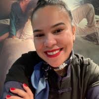 50+ perfiles de «Klug»