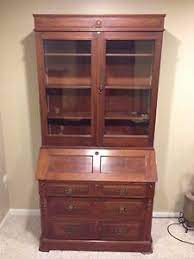 The v pattern on this secretary desk (both on the hutch door and on the frame. Secretary Desk Hutch From Late 1880 S Antique Furniture Heirloom Piece Ebay