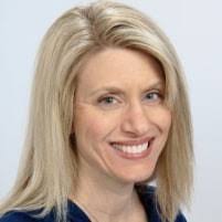 Jennifer Zinck's Instagram, Twitter & Facebook