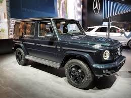 مرسيدس g class 2019 مرسيدس بنز تكشف رسميا عن سياره مرسيدس g class 2019 الجديده فى معرض ديترويت الدولى للسيارات وذلك بحضور بروفسير ديتر زي car suv car g class