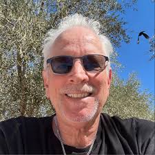 Jimmy left Wings in September 1977 to join a reformed lineup of the Small  Faces. In an interview with Jack McCulloch for Little Wing: The Jimmy  McCulloch Story, Jack discussed his brother's