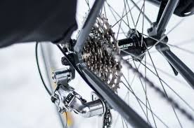 How to ride a bike with gears. A New Cyclist S Guide To Gears How To Use The Gears On Your Bike