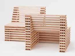 Austrian Loop Is A Unique Connected Chair Where 2 Seats Facing In Opposite Directions Idee Legno
