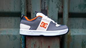 DC Shoes