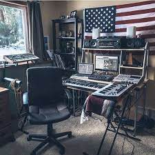 11 Awe Inspiring Small Music Studio Ideas For Apartments Music Studio Room Home Music Rooms Home Studio Music