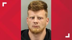 Man stops car robber at gunpoint in Randolph, calls 911