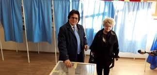 Ben oni ardelean, senator al romaniei. Nicolae Robu La Sectia De Votare Am Votat Pentru Continuitate In