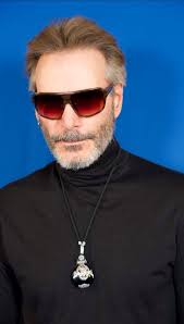 Mr. Steve Vai's Family and Musical Achievements♦️. Mr. Steve "Siro" Vai is  an American guitarist, music composer and producer. He was in the hard rock  band Whitesnake🐍from April 1989 to September 1990.