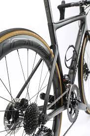 スペシャライズド s works tarmac disc 世界最高峰オールラウンドレーサーのディスクモデル 2019モデルインプレッション cyclowired スペシャライズド インプレッション レーサー