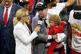 After a big shot from fred vanvleet, raptors superfan drake gave head coach nick nurse an awkward shoulder rub courtside. Nick Nurse On Acting Debut Music The Raptors 2021 Home Complex Ca