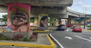 Esta estructura vertical, cuenta con una gran fuente y un obelisco de unos 15 metros de altura, fue restaurada en el año 2000. Aragua Inicia La Navidad Con Coloridos Espacios En El Obelisco De Maracay