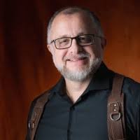 300+ "Roberto Roberto" profiles