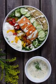 Roxanne Cuisine Recettes De Katherine Roxanne Veilleux Roxanne Cuisine Recettes De Katherine Roxanne Veilleux Salad Food Cobb Salad