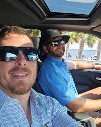 Dylan Willis (@dylanbrae) • Instagram photos and videos