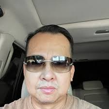 I'm Tom the humorous naked musically inclined chef in Paterson NJ USA 🇺🇸  & I make grrreat sauce coffee brunch anything mom 4u . Am 55yrs young...