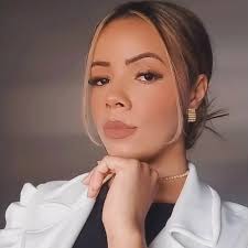 Profile for Dhenyfer Paula