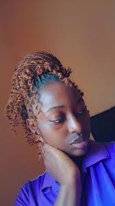 Umu nnem na umu nnam, am Engr Allison Ebuka, from umuasonye umuariam, hope  am welcomed here .