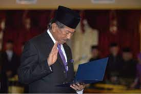 Rayuan bekas ketua menteri sabah tan sri musa aman berhubung keputusan mahkamah tinggi menolak saman beliau yang mencabar pelantikan datuk seri mohd shafie apdal sebagai ketua menteri sabah, akan didengar esok di mahkamah rayuan di sini. Musa Angkat Sumpah Ketua Menteri Sabah