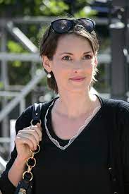 Deeds, star trek, black swan etc. Datei Winona Ryder Jpg Wikipedia