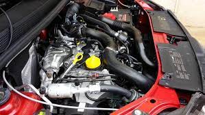 În al doilea rând nu poluează aşa de mult şi trebuie verificate mai rar. 10 Motoare Pe Benzina Care Merita Sa Echipeze Viitoarea Ta Masina
