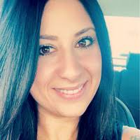 100+ perfiles de «Danisa»