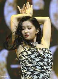 twice feel specialのモモが凄まじくエロいフェチ画像 16pics 脚フェチ天国 女性 コリアンビューティー kpop 女性