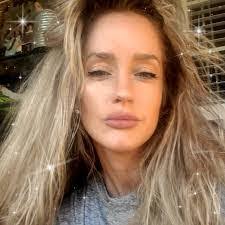 Candace Starkey's Instagram, Twitter & Facebook