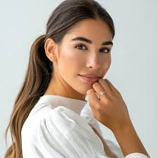 Modern Spiral Wire Cushion Moissanite Engagement Ring Signet Engagement  Ring 2.00ct In White 14K Rose Gold Halo Twist