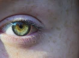 Here are my picks for the eyeliners guaranteed to make your green eyes pop. Pale Green Yellow Eye With Central Heterochromia These Are Very Close To What My Eyes Look Like Especially With The Da Eye Color Chart Rare Eyes Aqua Eyes
