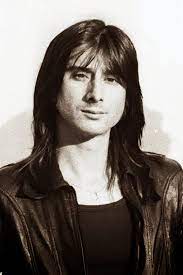 He is best known as the lead singer of the rock. Steve Perry Filme Alter Biographie