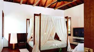 Trova una vasta selezione di tenda baldacchino a zanzariere per il letto a prezzi vantaggiosi su ebay. Tende Per Letto A Baldacchino Tessuti Da Sogno Dalani E Ora Westwing