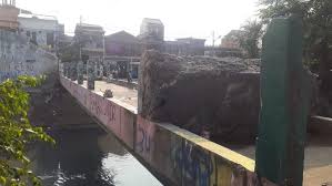 Tepatnya ambarawa adalah sebuah kota yang berukuran di kecil di jawa tengah. Ingin Setop Tawuran Kampung Rawa Ingin Jembatan Kota Paris Dibongkar