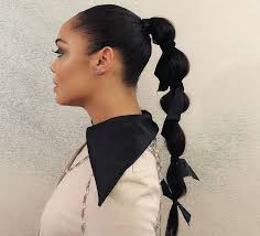 Winter hairstyles for m edium length hair you can also keep your hair hang loose and pin only a half part of your hair in an elegant hairstyle. 47 Easy Winter Hairstyles To Try In 2020 Glamour