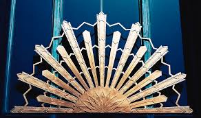 L'art nouveau refuse les distinctions entre arts majeurs (en l'occurence, l'architecture, la sculpture, la peinture, etc.) et les arts mineurs (les arts décoratifs). Art Deco Art Nouveau Sunburst Photograph By Marilyn Hunt