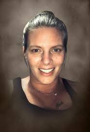 Adrianna LeBlanc's Instagram, Twitter & Facebook