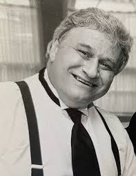 Frank Makowski's Instagram, Twitter & Facebook