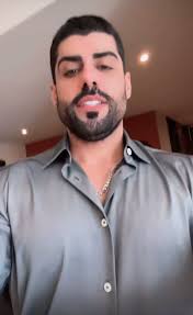 Super mega guapo 🥰🥵🤭