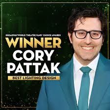 Thank you, Old Sports! 💚 Celebrating 9 BroadwayWorld Theatre Fans' Choice  Awards, including BEST MUSICAL! 🥂 #oldsports #bwaygatsby
