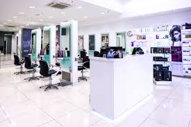 It isn't always easy to find a great hair salon. Gateshead Hair Salon Regis Metrocentre Gateshead Hairdressing