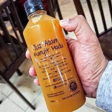 Jika sebelum ini ia lebih sinonim dengan wanita bersalin, namun sejak banyak jus kunyit dipasarkan. Jus Kunyit Asam Kunyit Madu Jakm Ben Ashaari