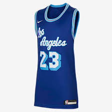 We have the official la lakers jerseys from nike and fanatics authentic in all the sizes, colors get all the very best los angeles lakers jerseys you will find online at global.nbastore.com. Yiun Cdgeoh2um