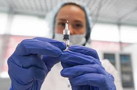 Коронавирус — не грипп, поэтому у него нет способности постоянно комбинировать свои. Ispytaniya Vakciny Ot Koronavirusa Na Dobrovolcah V Nii Grippa Mogut Nachatsya V Iyune Iyule Parlamentskaya Gazeta
