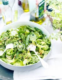 Salade Variee Quelle Salade Pour Changer De La Basique Salade Verte Elle A Table Recettes De Cuisine Salade Variee Idee Salade