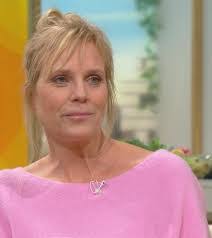 Melanie Marschke's Instagram, Twitter & Facebook