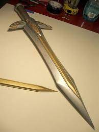 Yes More Soulcalibur Love Having Already Created Cassandra S Nemea Shield And Pauldrons I Rounded Out The Set With Her Dig Sword Sword Design Fantasy Sword