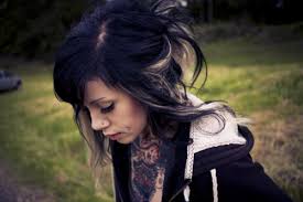Mix honey and water in a bowl. Black Hair Blonde Underneath I Want To Blonde The Light Bits More And Put More Warmth Int My Dark Hair Blonde Underneath Cool Hairstyles Black To Blonde Hair