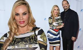 Nicole coco austin also appeared and had a scene Coco Austin Flaunts Her Famous Curves In Dress As She And Hubby Ice T Attend Gala In Beverly Hills Daily Mail Online